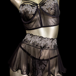 Conjunto falda encaje